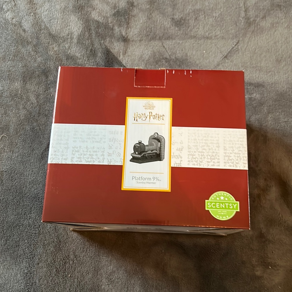 Platform, Harry Potter,Scentsy warmer